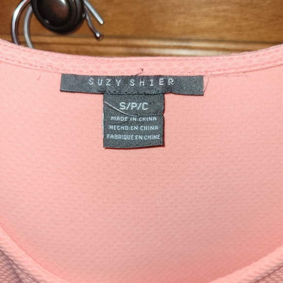 Pink dress - Picture 2 of 2